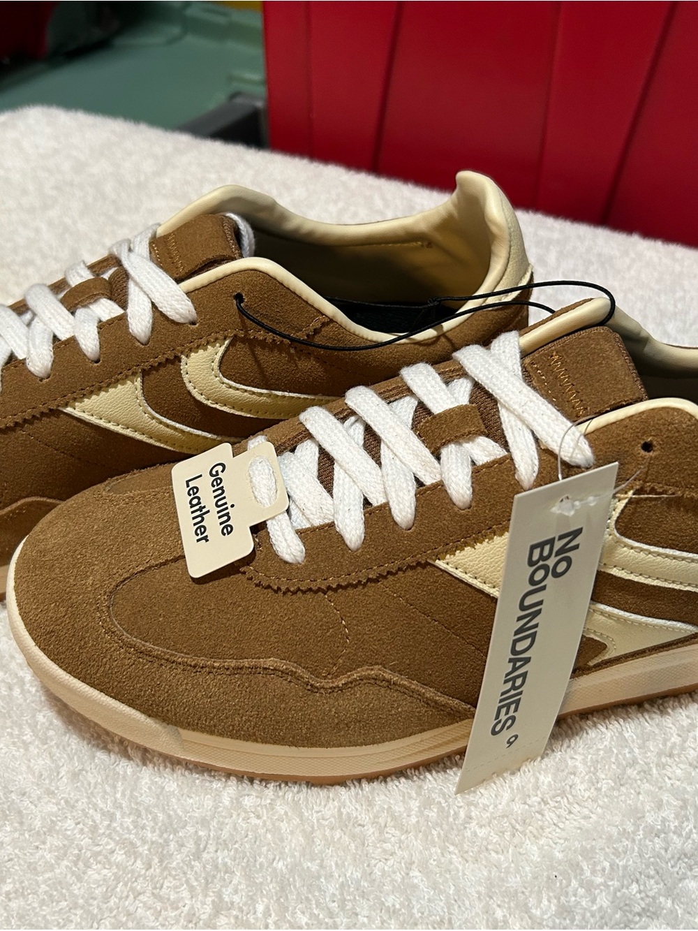 No Boundaries Men's Tan and Cream leather Sneakers
